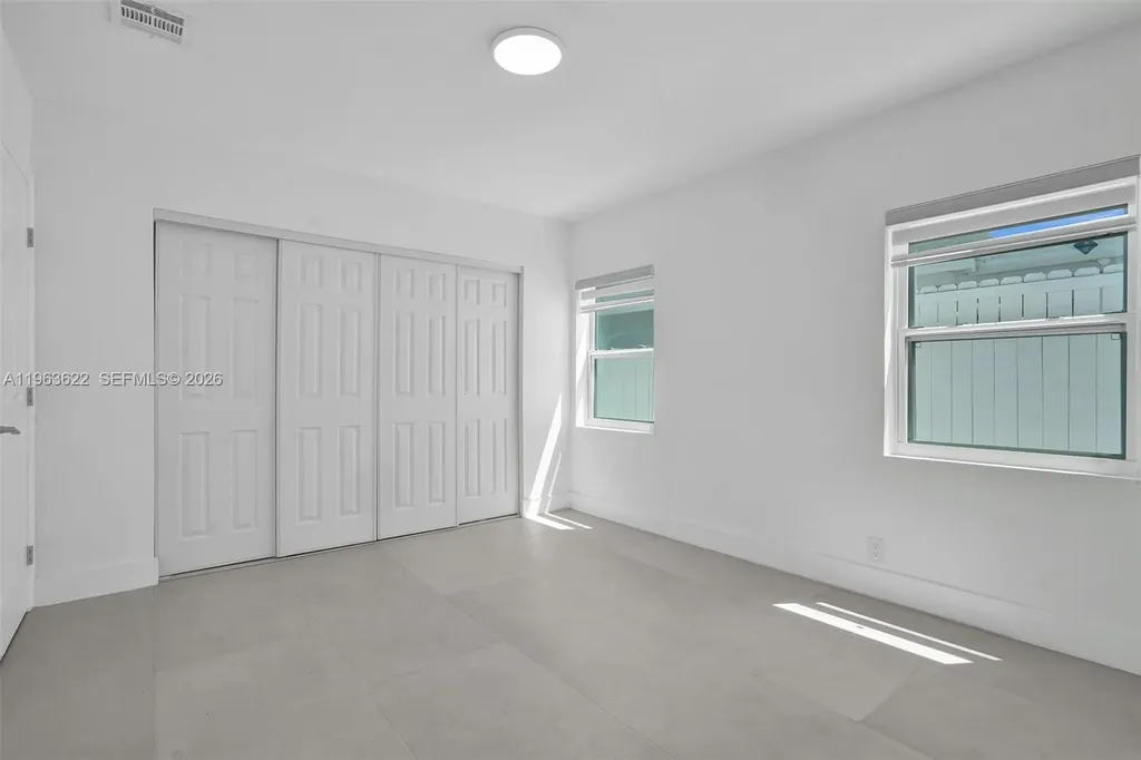 1010 N 16th Avenue Hollywood FL 33020