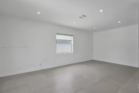 1010 N 16th Avenue Hollywood FL 33020