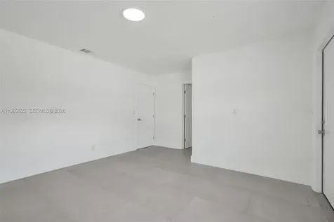 1010 N 16th Avenue Hollywood FL 33020
