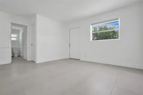 1010 N 16th Avenue Hollywood FL 33020