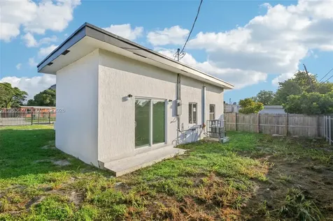2360 Rutland Street Opa-Locka FL 33054