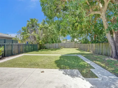 1713 NE 15th Avenue Fort Lauderdale FL 33305
