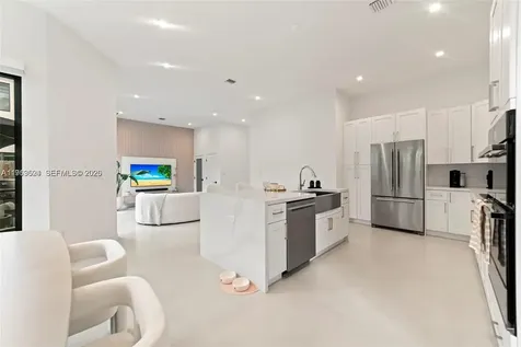 7771 SW 99th Street Miami FL 33156