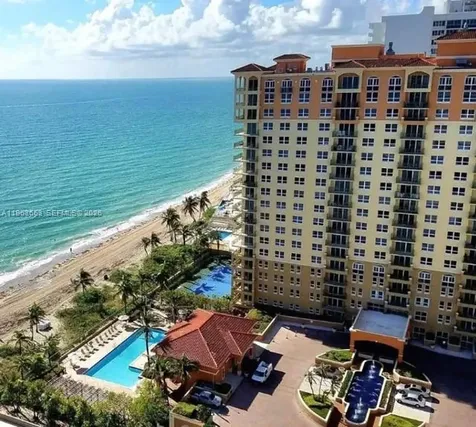 Hallandale Beach FL 33009