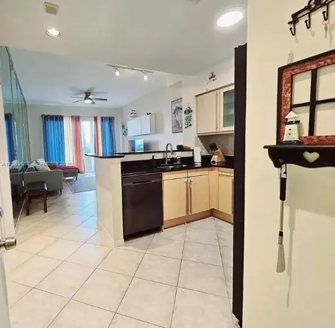 Hallandale Beach FL 33009