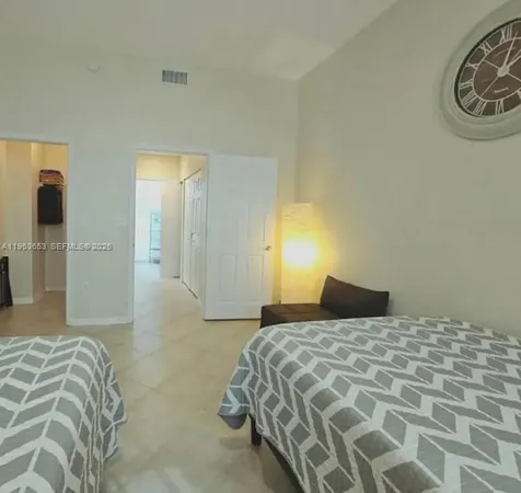 Hallandale Beach FL 33009
