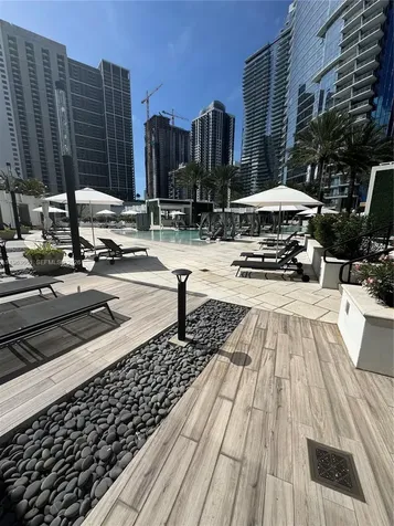 851 NE 1st Avenue Miami FL 33132