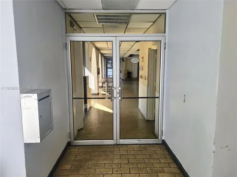 940 NE 199th Street Miami FL 33179