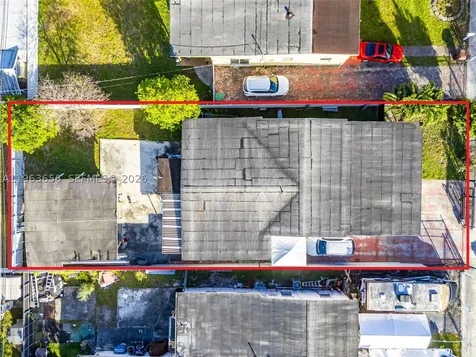 533 E 23rd Street Hialeah FL 33013