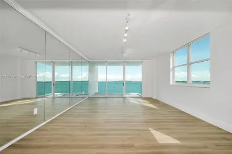 800 Claughton Island Drive Miami FL 33131