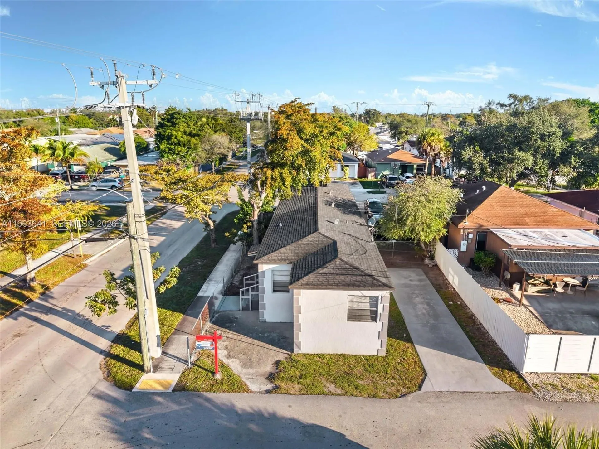 2525 N 23rd Avenue Hollywood FL 33020