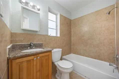 2525 N 23rd Avenue Hollywood FL 33020