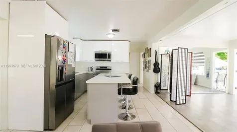 Dania Beach FL 33004