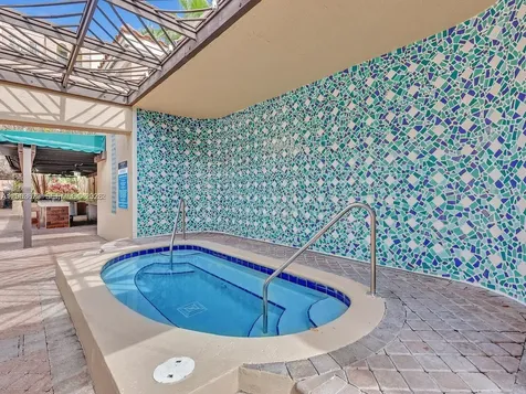 520 SE 5th Avenue Fort Lauderdale FL 33301