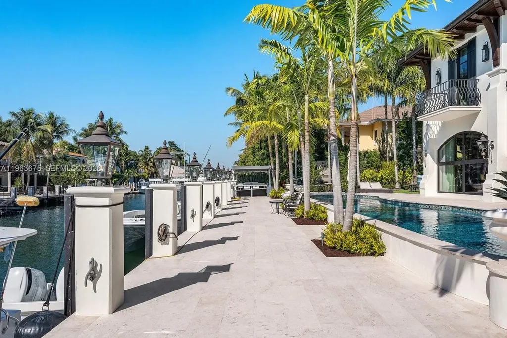 633 Isle Of Palms Drive Fort Lauderdale FL 33301