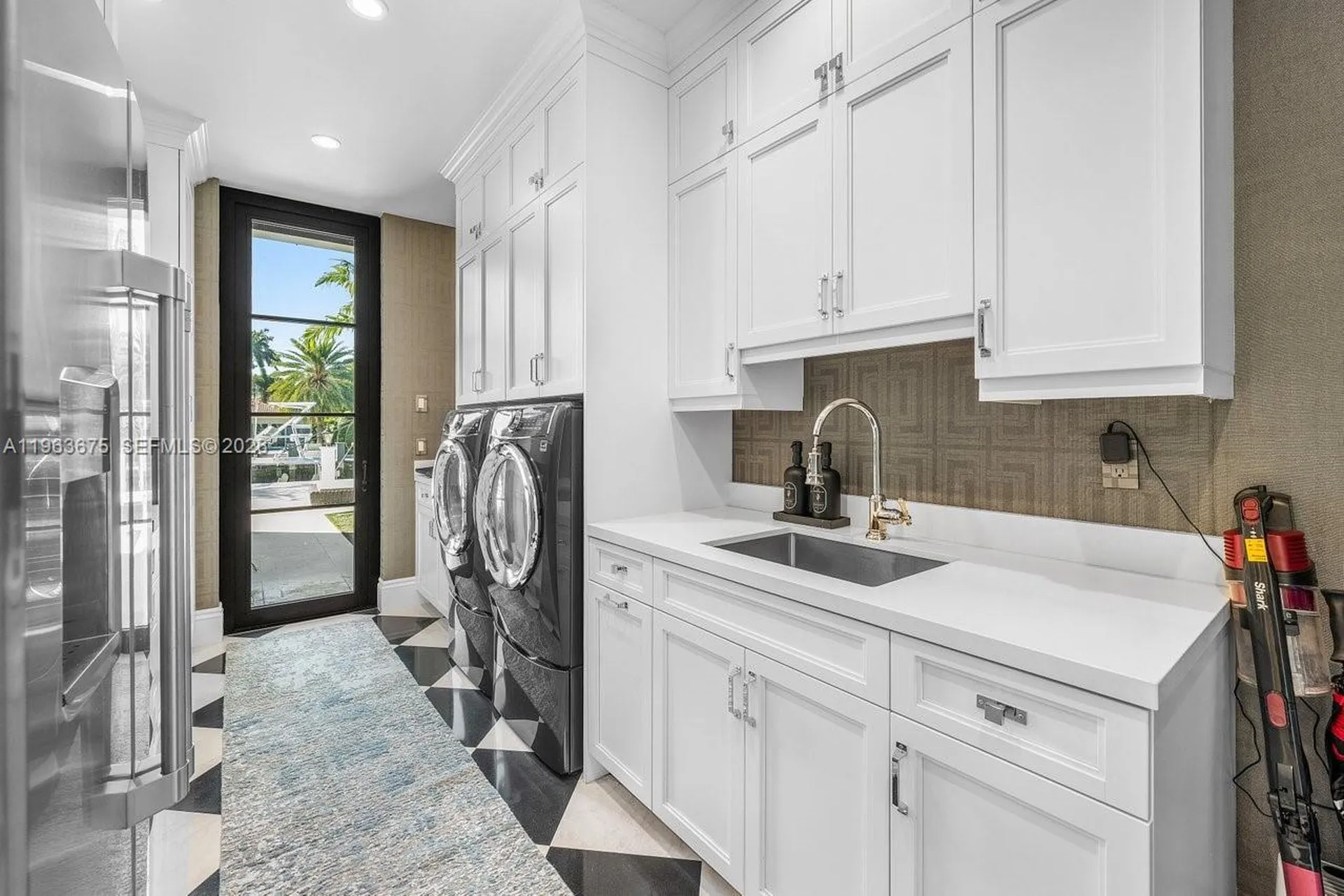 633 Isle Of Palms Drive Fort Lauderdale FL 33301