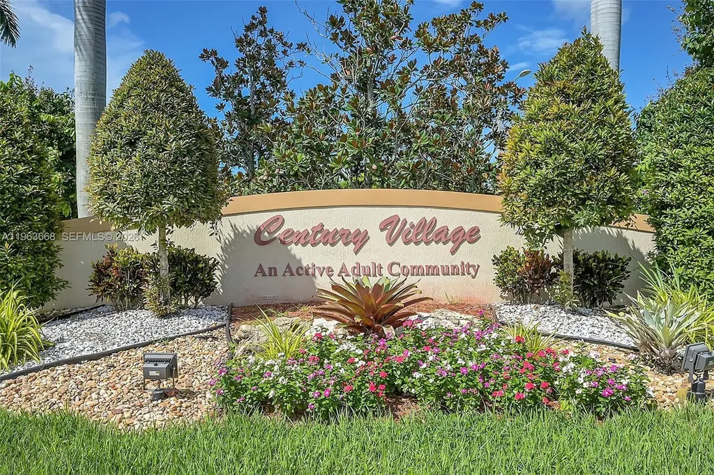 82 Dorset B Boca Raton FL 33434