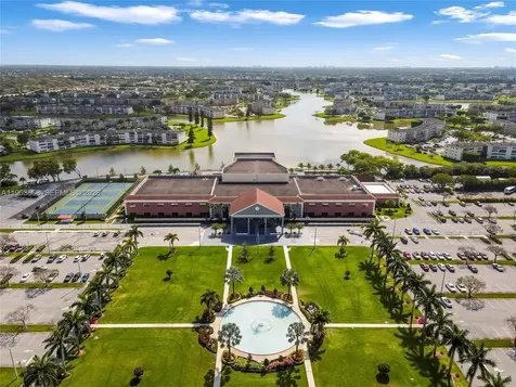 82 Dorset B Boca Raton FL 33434