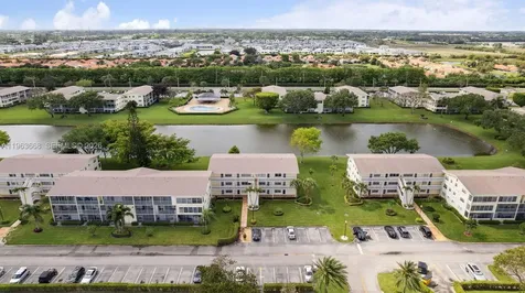 82 Dorset B Boca Raton FL 33434
