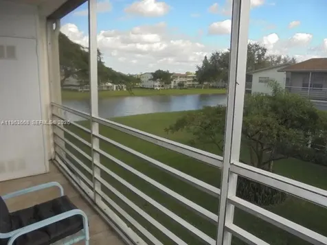 82 Dorset B Boca Raton FL 33434
