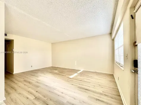 82 Dorset B Boca Raton FL 33434