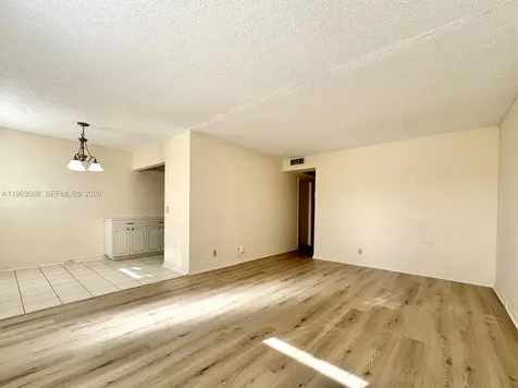 82 Dorset B Boca Raton FL 33434