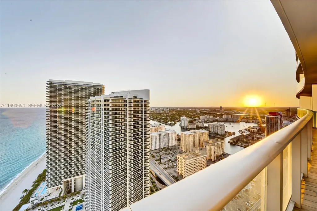 4111 S Ocean Drive Hollywood FL 33019