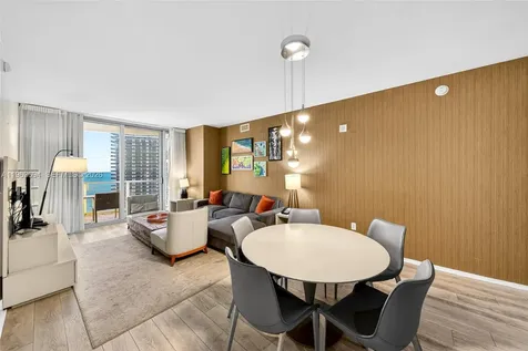 4111 S Ocean Drive Hollywood FL 33019