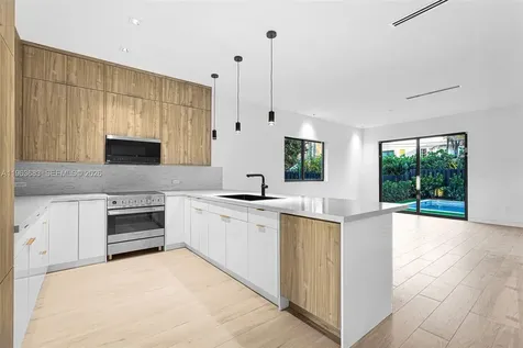 4719 N Miami Avenue Miami FL 33127