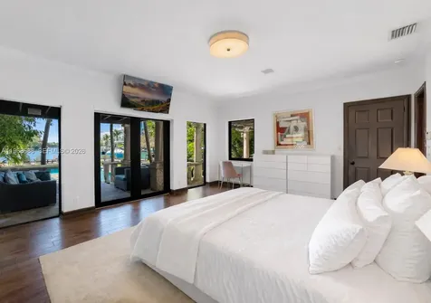 744 Lakeview Drive Miami Beach FL 33140
