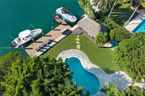 744 Lakeview Drive Miami Beach FL 33140
