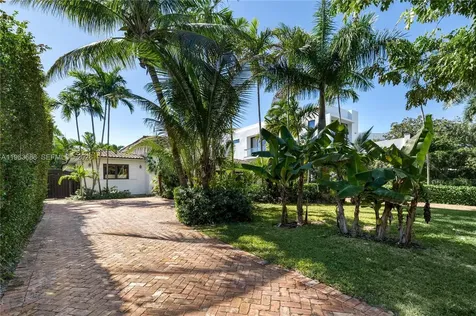 744 Lakeview Drive Miami Beach FL 33140