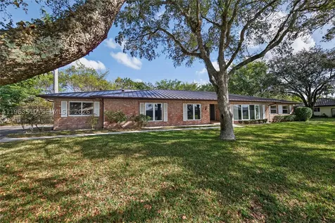 6621 E Tropical Way Plantation FL 33317