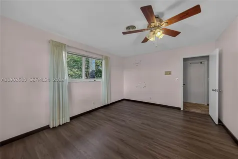 6621 E Tropical Way Plantation FL 33317