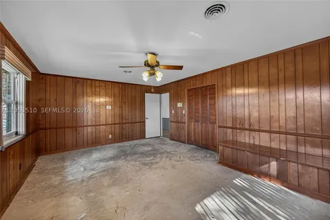 6621 E Tropical Way Plantation FL 33317