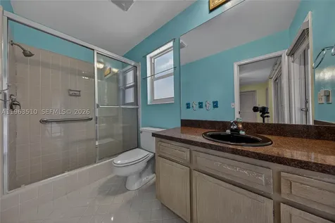 6621 E Tropical Way Plantation FL 33317