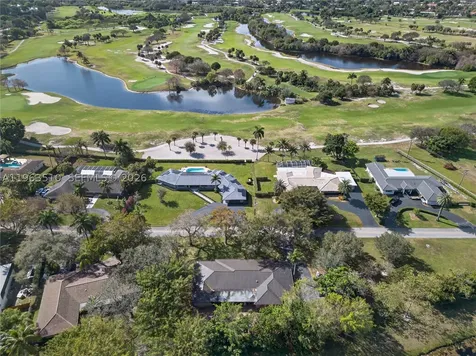 6621 E Tropical Way Plantation FL 33317