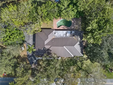 6621 E Tropical Way Plantation FL 33317
