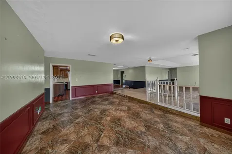 6621 E Tropical Way Plantation FL 33317