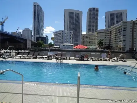 2600 E Hallandale Beach Boulevard Hallandale Beach FL 33009