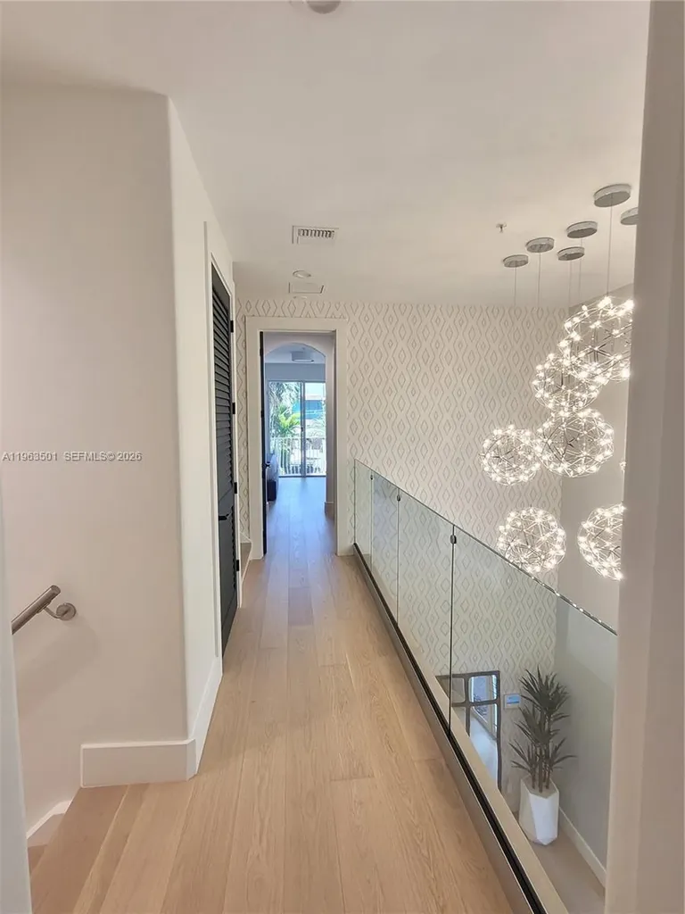 1372 Bayview Drive Fort Lauderdale FL 33304