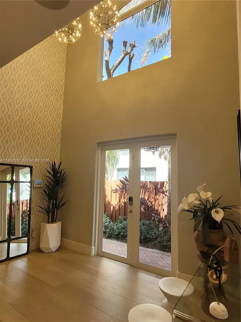 1372 Bayview Drive Fort Lauderdale FL 33304