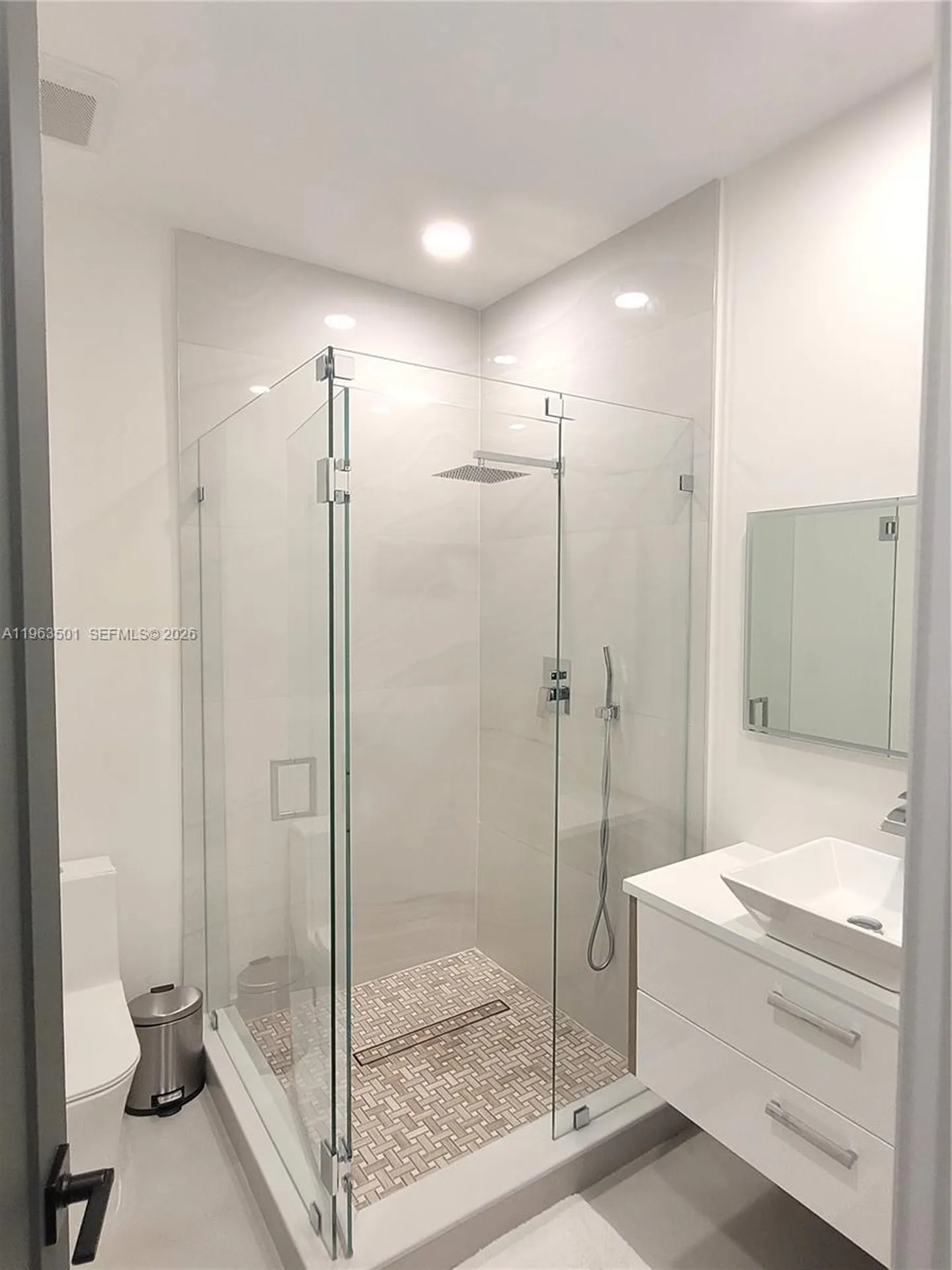 1372 Bayview Drive Fort Lauderdale FL 33304