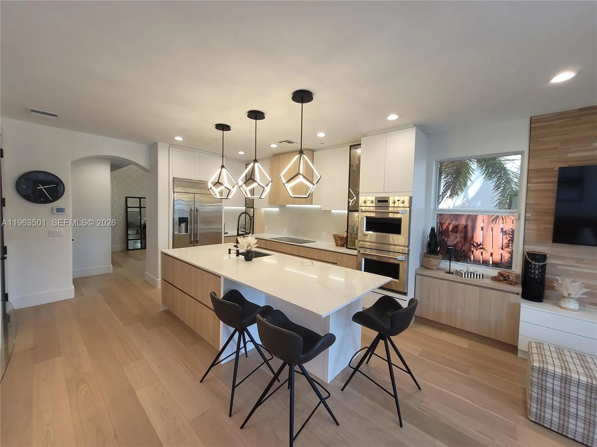 1372 Bayview Drive Fort Lauderdale FL 33304