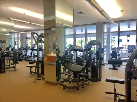 10275 Collins Avenue Bal Harbour FL 33154