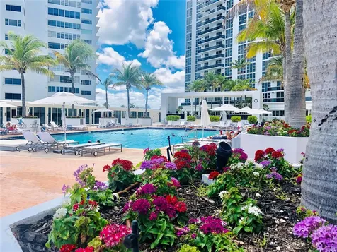 10275 Collins Avenue Bal Harbour FL 33154
