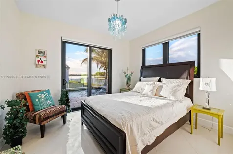 18563 SW 49th Street Miramar FL 33029