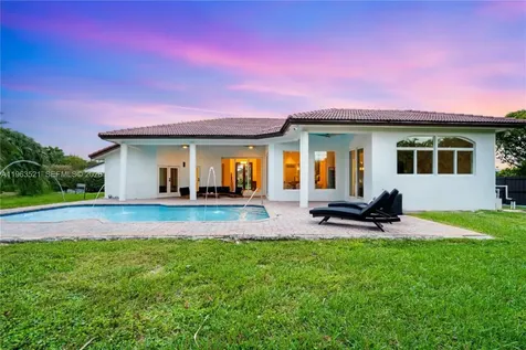 16315 SW 88th Court Palmetto Bay FL 33157