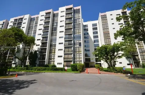 17021 N Bay Road Sunny Isles Beach FL 33160