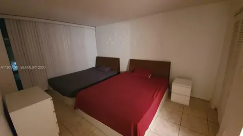 17021 N Bay Road Sunny Isles Beach FL 33160